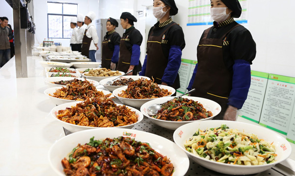 佛山時時鮮：淺談蔬菜配送公司怎么做好學(xué)校食堂蔬菜配送？